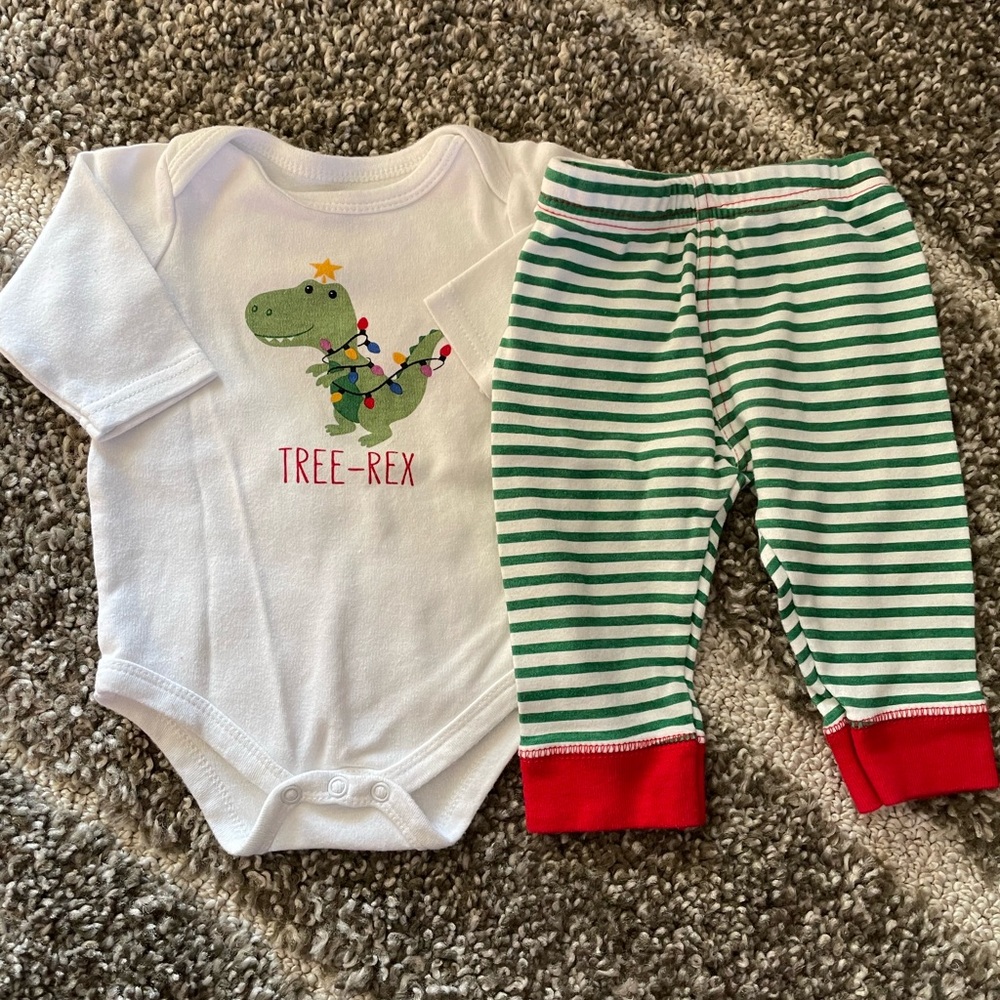 3-6M Christmas outfit
